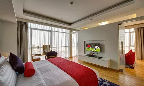 هتل رویال کنتیننتال دبی